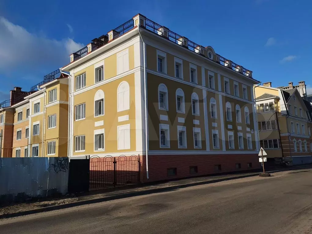 3-к. квартира, 82,5 м, 1/3 эт. - Фото 0