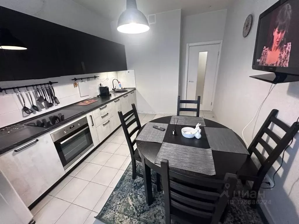 2-к кв. Москва Рублевское ш., 70к2 (70.0 м) - Фото 1