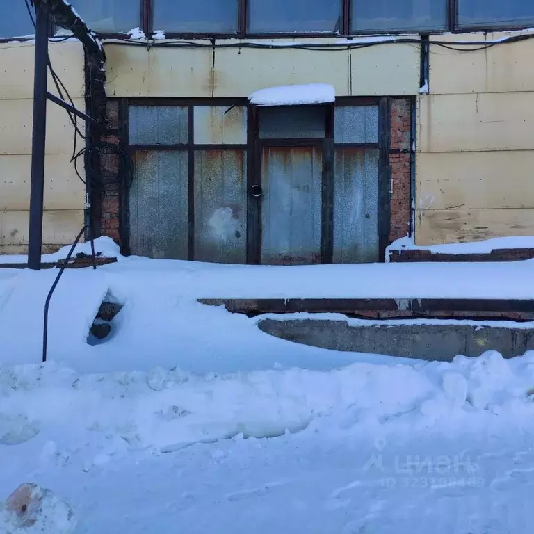 Склад в Саратовская область, Энгельс Промышленная ул., 5 (200 м) - Фото 1