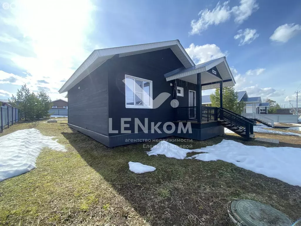 Дом в Завьяловский район, деревня Старые Кены, Кенская улица, 10 (72 ... - Фото 1