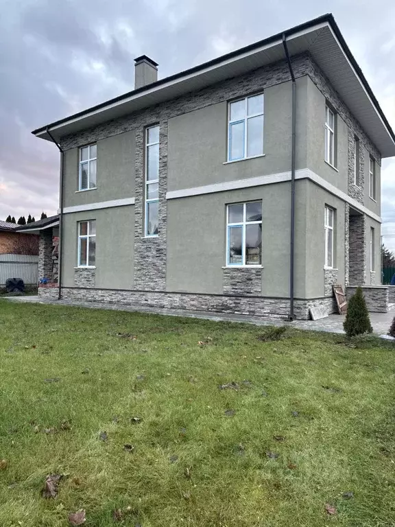 Дом в Москва д. Пучково, ул. Солнечная, 7с2 (226 м) - Фото 1