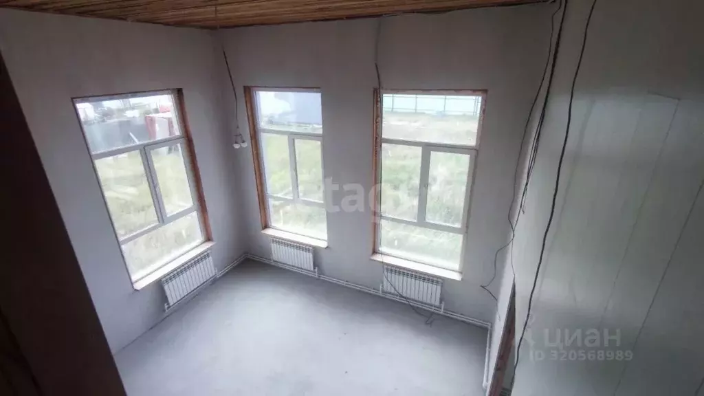 Дом в Саха (Якутия), Якутск ул. Лобановка, 51к3 (150 м) - Фото 0