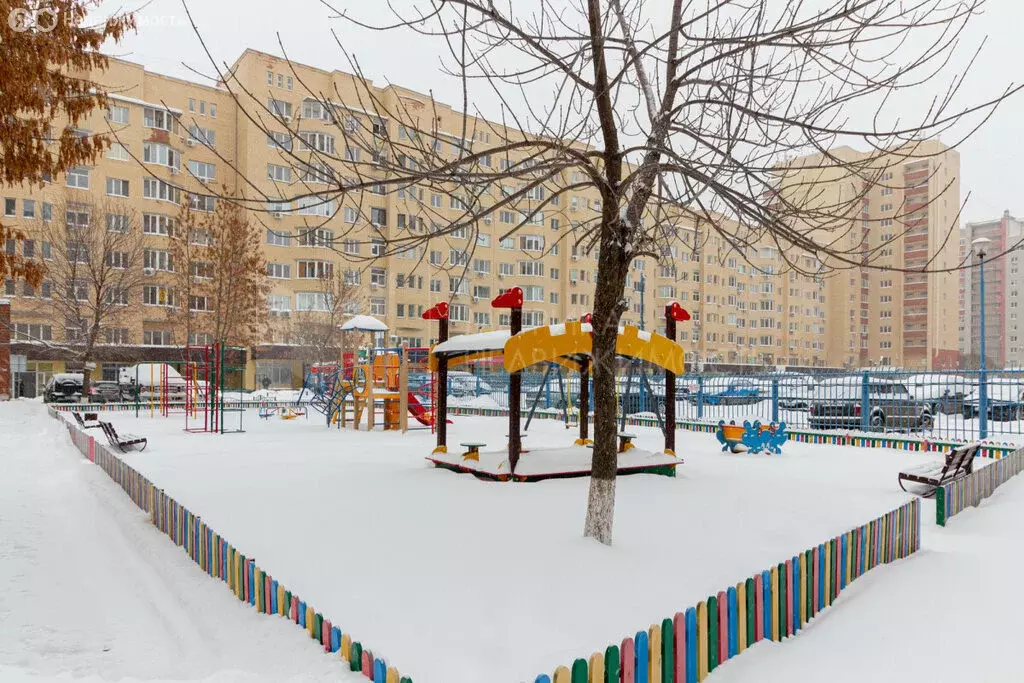 1-комнатная квартира: Тюмень, улица Пермякова, 69 (42 м) - Фото 1