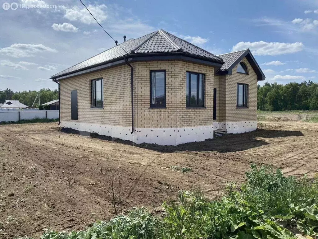 Дом в Тюменский район, деревня Ушакова (130 м) - Фото 0