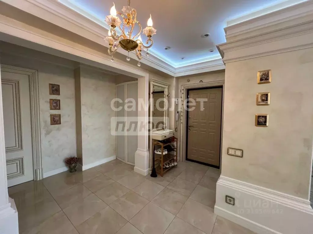 4-к кв. Сахалинская область, Южно-Сахалинск Комсомольская ул., 295Б ... - Фото 0
