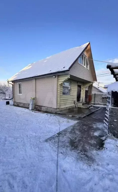Дом в Ленинградская область, Кировское городское поселение, Беляевский ... - Фото 1