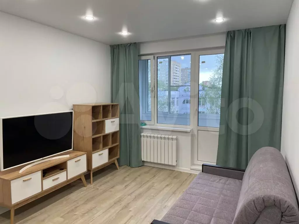 2-к. квартира, 45 м, 4/12 эт. - Фото 1