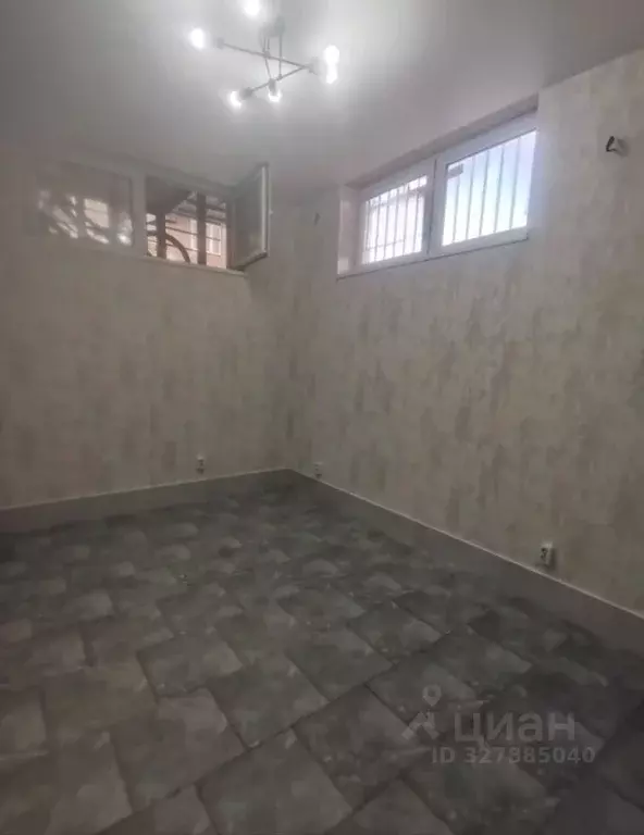 Офис в Краснодарский край, Анапа Крестьянская ул., 27к1 (30 м) - Фото 1