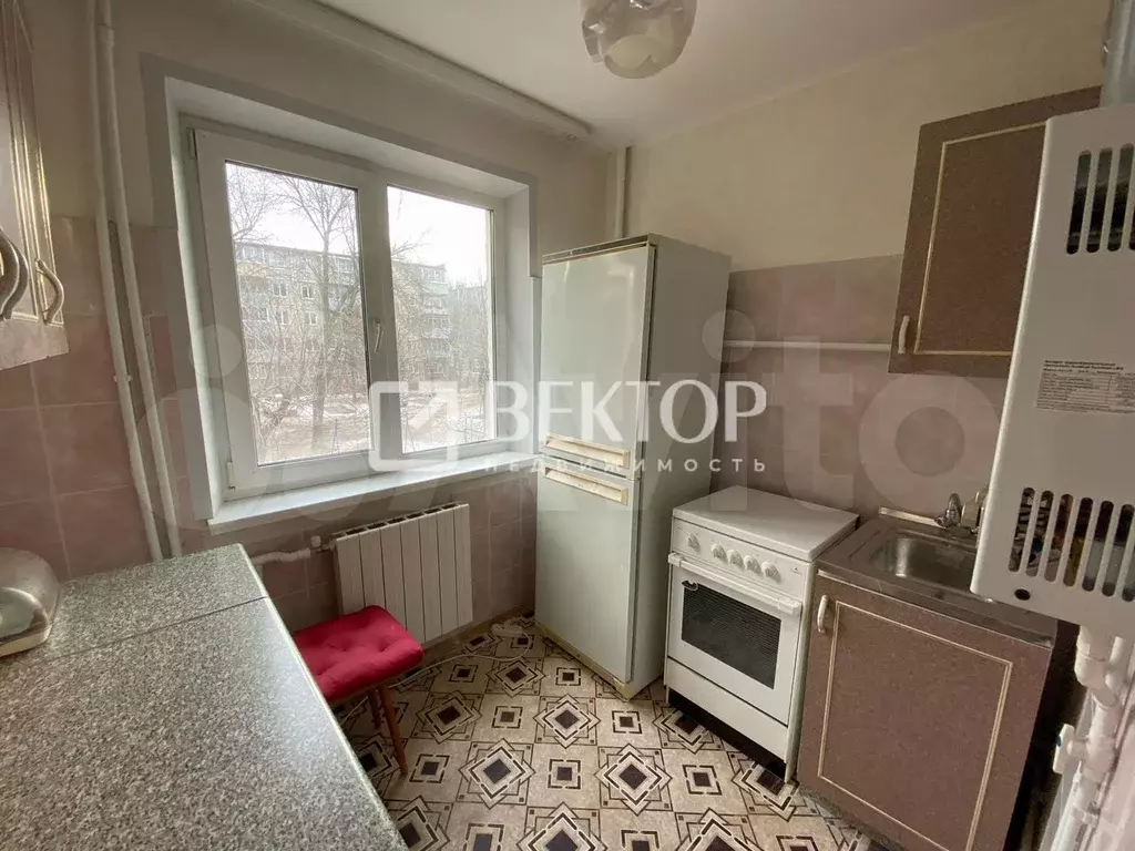 1-к. квартира, 30,6 м, 3/6 эт. - Фото 0