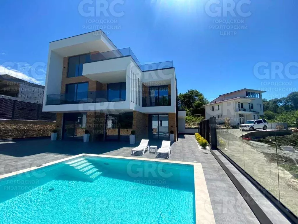 Дом в Краснодарский край, Сочи Новый Сочи мкр, ул. Санаторная, 55 (300 ... - Фото 1