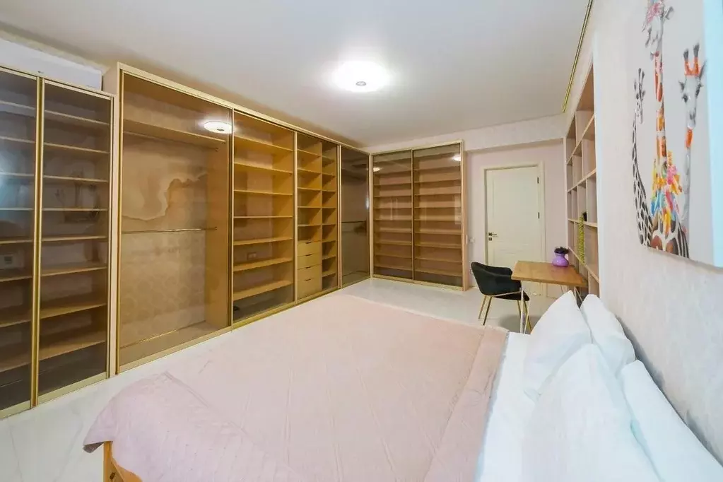 6-к кв. Краснодарский край, Сочи Бытха мкр, ул. Бытха, 2/5 (299.0 м) - Фото 1