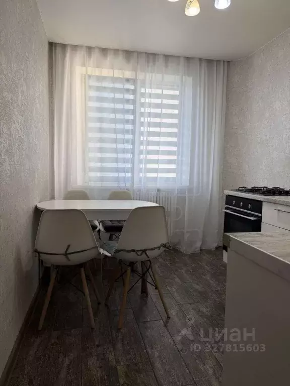 2-к кв. Волгоградская область, Волгоград ул. имени Хорошева, 14 (50.0 ... - Фото 2