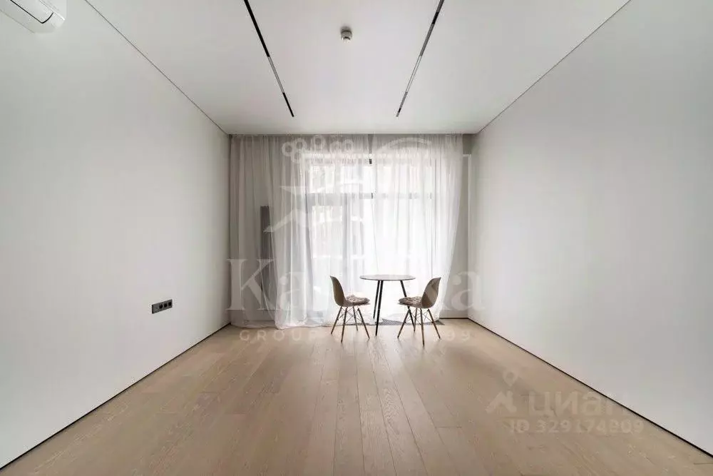 2-к кв. Москва ул. Нижние Мневники, 16к5 (69.2 м) - Фото 1