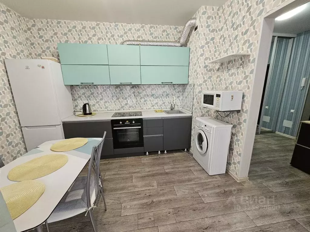 Студия Красноярский край, Красноярск ул. Алексеева, 46 (29.0 м) - Фото 1