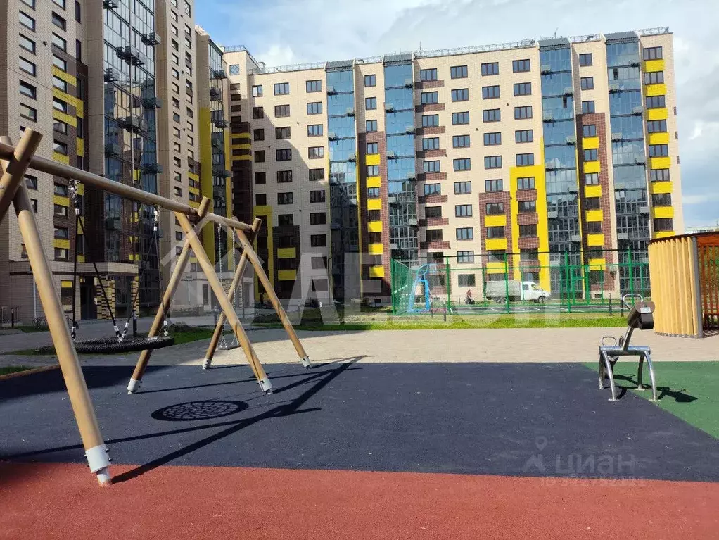 2-к кв. Омская область, Омск Заозерный мкр, ул. Сергея Тюленина, 4 ... - Фото 1