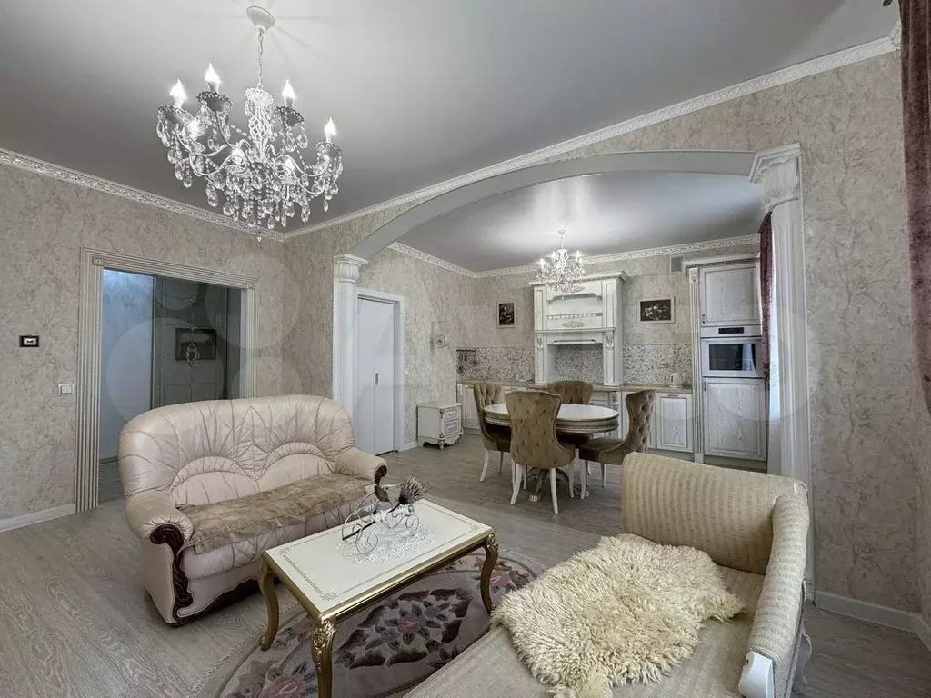 2-к. квартира, 80 м, 2/13 эт. - Фото 0