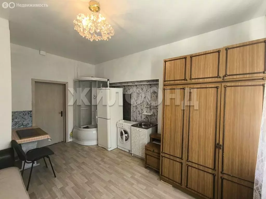 1к в 5-комнатной квартире (16.7 м) - Фото 1