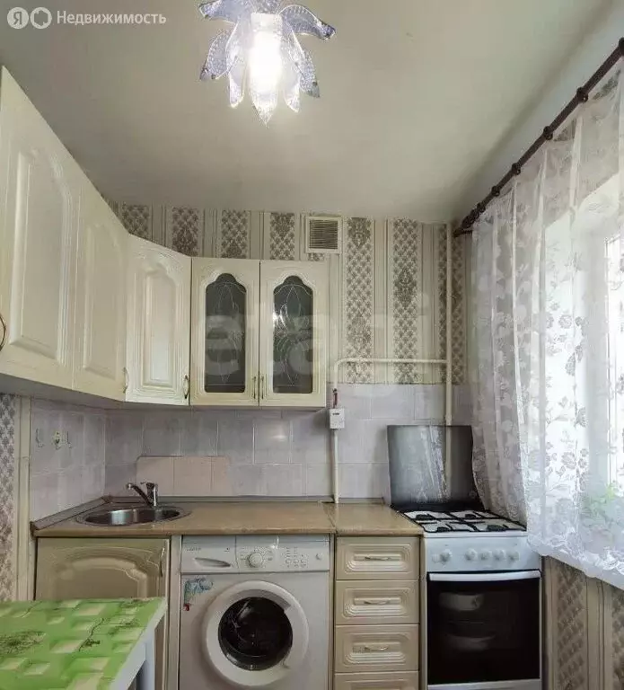 2-комнатная квартира: Омск, улица 75-й Гвардейской Бригады, 1 (44.3 м) - Фото 1