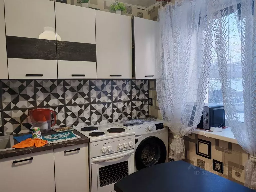 1-к кв. Кемеровская область, Прокопьевск ул. Черных, 22А (30.0 м) - Фото 2