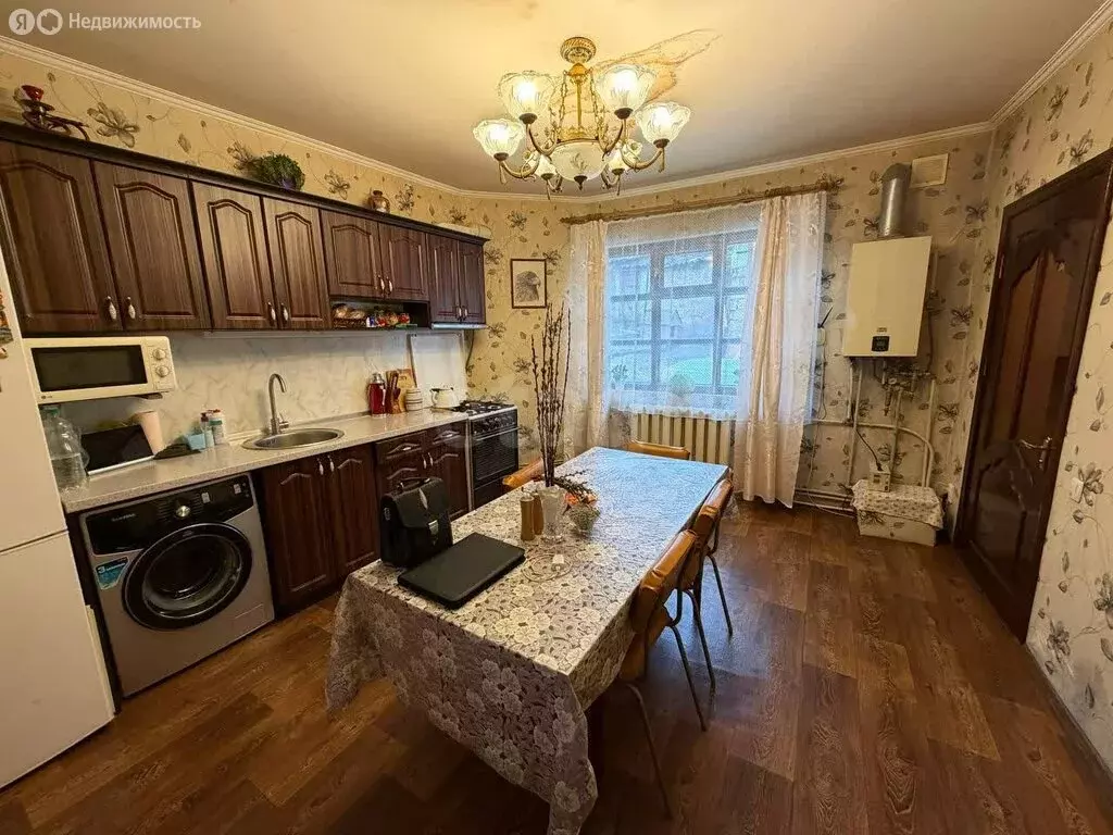 2-комнатная квартира: Симферополь, Скифский переулок, 11 (61 м) - Фото 2