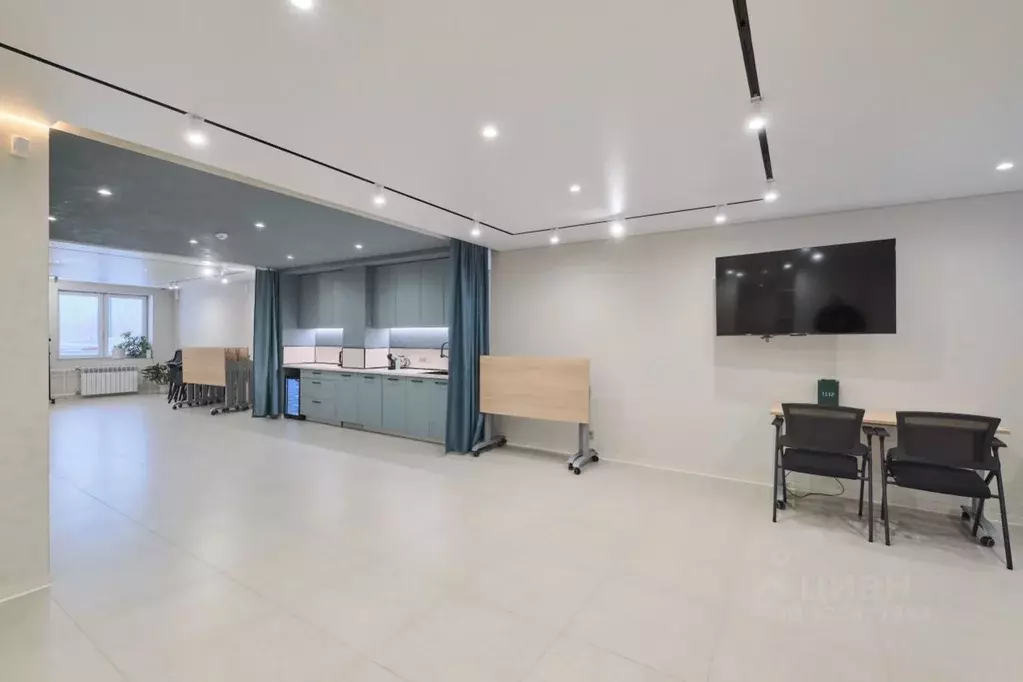 Помещение свободного назначения в Томская область, Томск ул. Аркадия ... - Фото 1