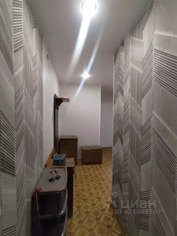 2-к кв. Татарстан, Казань ул. Декабристов, 178а (56.0 м) - Фото 2