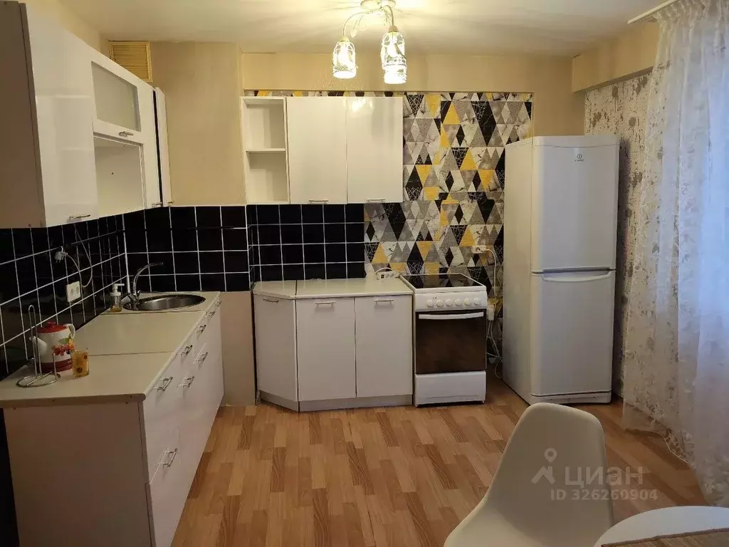 2-к кв. Красноярский край, Красноярск Судостроительная ул., 25А (60.0 ... - Фото 1