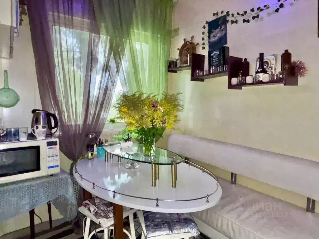 Дом в Вологодская область, Череповецкий район, д. Остров ... - Фото 1