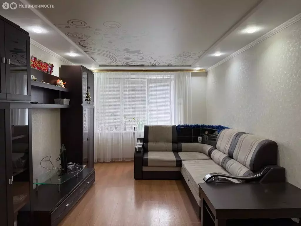 2-комнатная квартира: Стерлитамак, проспект Октября, 31 (54.3 м) - Фото 2