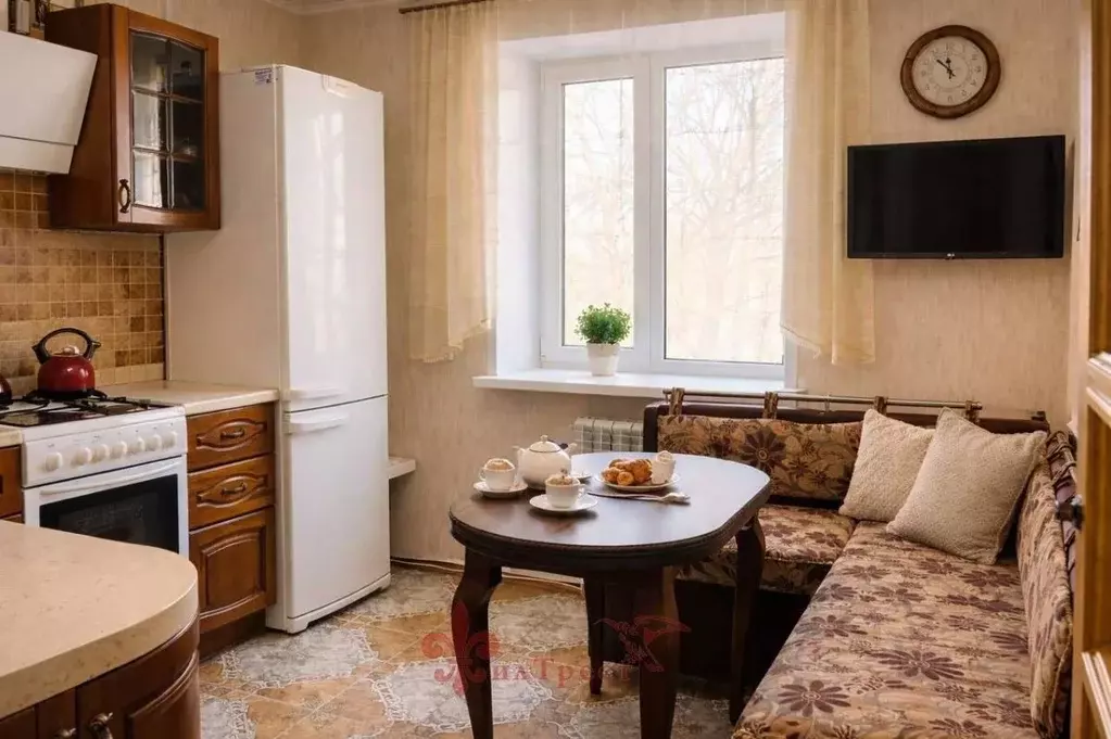 3-к кв. Белгородская область, Белгород Советская ул., 1а (68.1 м) - Фото 1