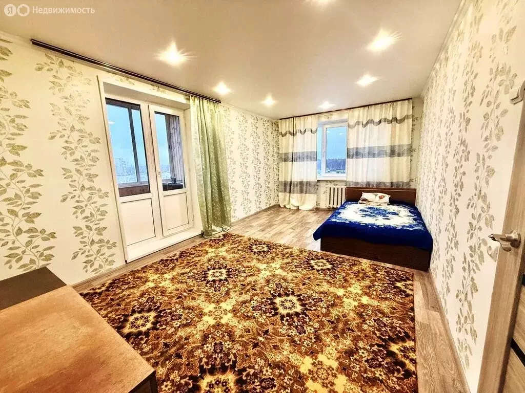 1-комнатная квартира: Нижнекамск, проспект Шинников, 79 (35.5 м) - Фото 2