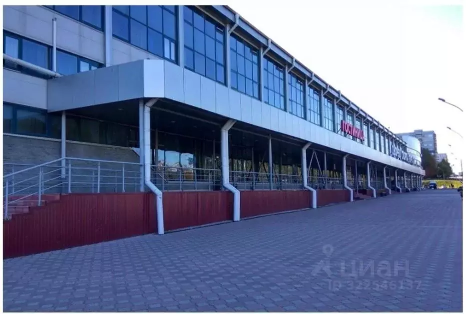 Помещение свободного назначения в Пензенская область, Пенза просп. ... - Фото 1