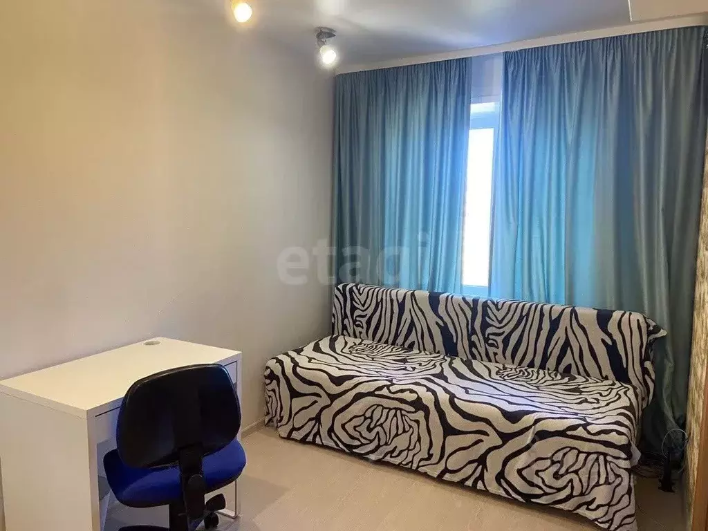 2-к кв. Удмуртия, Ижевск ул. имени Вадима Сивкова, 152 (42.1 м) - Фото 1