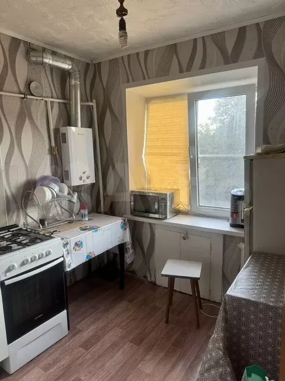 2-к. квартира, 46 м, 5/5 эт. - Фото 1