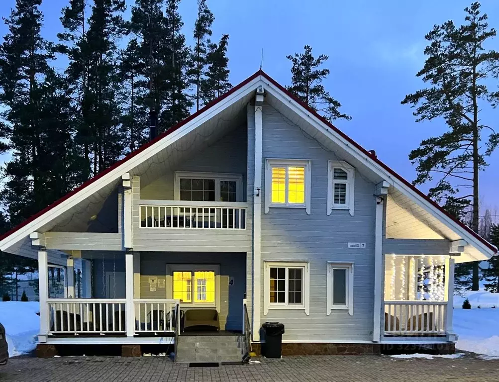 Дом в Ленинградская область, Выборгский район, Каменногорское ... - Фото 1