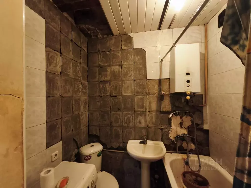 2-к кв. Северная Осетия, Владикавказ Транспортный пер., 1 (44.6 м) - Фото 2