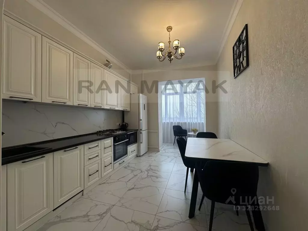 4-к кв. Адыгея, Майкоп Пионерская ул., 374Е (141.1 м) - Фото 1