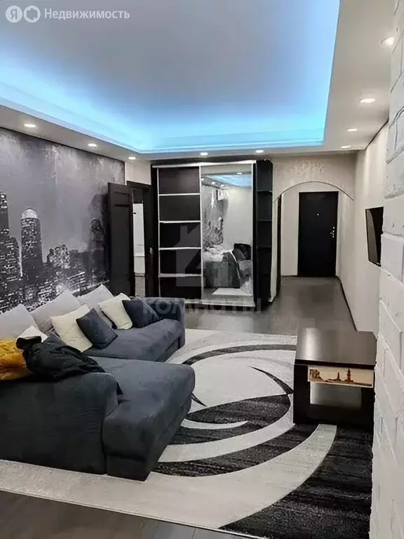 1-комнатная квартира: Воронеж, Олимпийский бульвар, 6 (40 м) - Фото 1