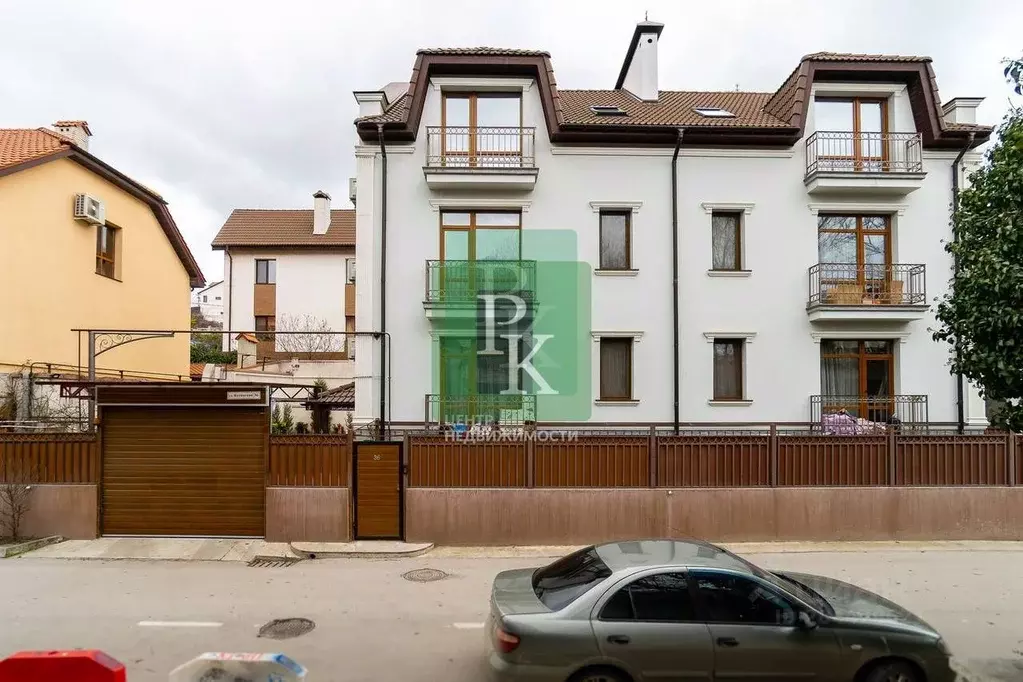 Дом в Севастополь ул. Ялтинская, 36 (800 м) - Фото 1