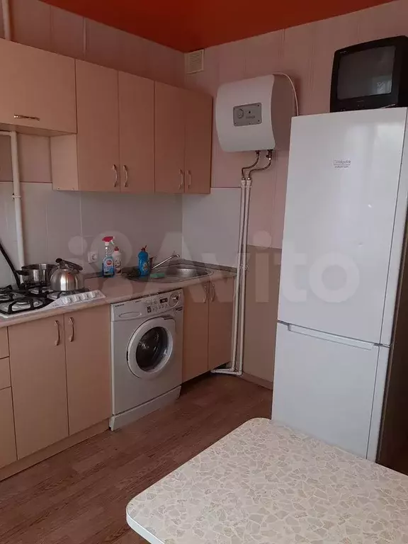 1-к. квартира, 38 м, 8/9 эт. - Фото 1