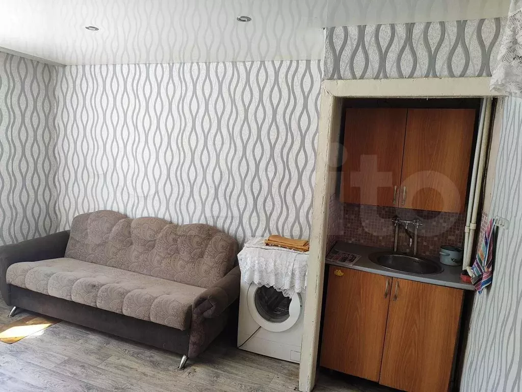Комната 18 м в 4-к., 1/5 эт. - Фото 1