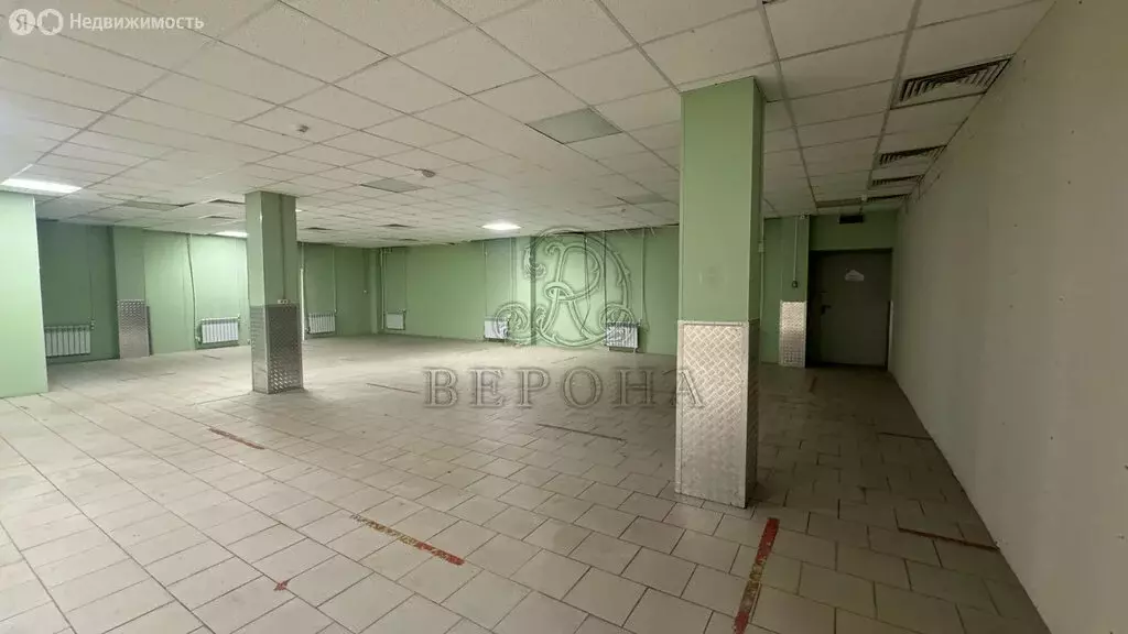 Помещение свободного назначения (220 м) - Фото 2