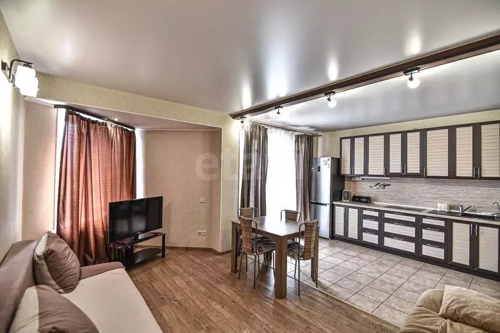 2-к кв. Сахалинская область, Южно-Сахалинск Детская ул., 18А (54.6 м) - Фото 2