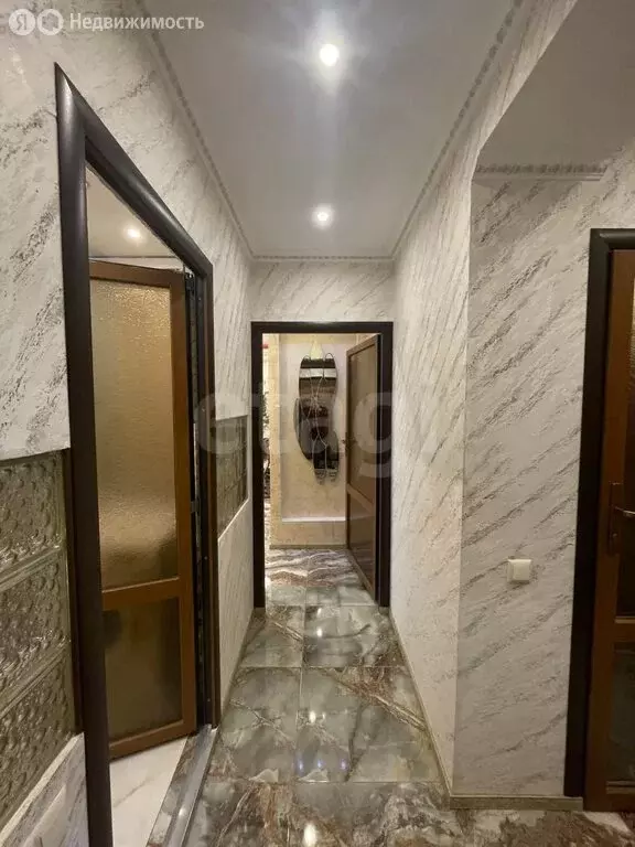 3-комнатная квартира: Севастополь, улица Генерала Жидилова, 32 (70 м) - Фото 1