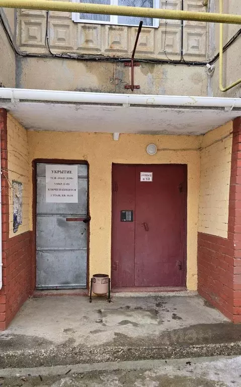 2-к кв. Волгоградская область, Камышин 5-й мкр, 101 (50.6 м) - Фото 2