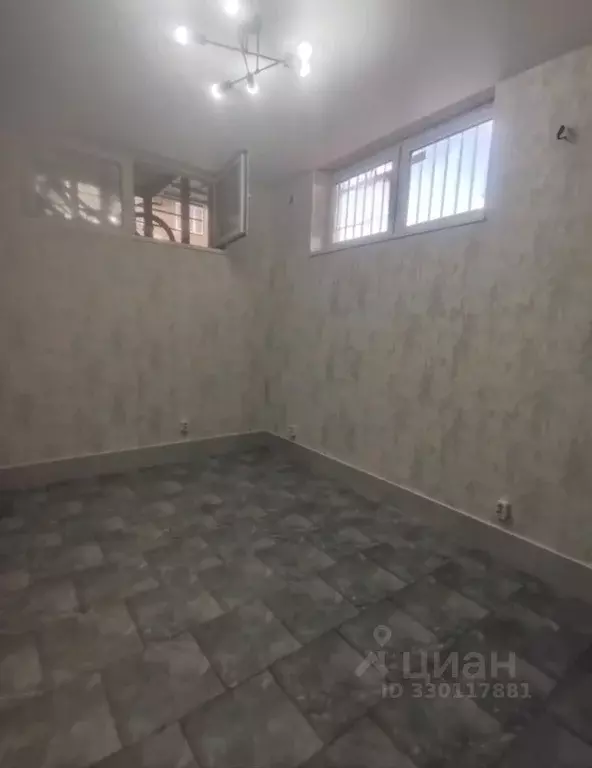 Офис в Краснодарский край, Анапа Крестьянская ул., 27к1 (30 м) - Фото 1