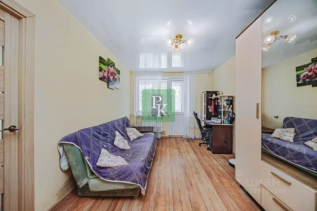 2-к кв. Севастополь просп. Октябрьской Революции, 39 (40.0 м) - Фото 1