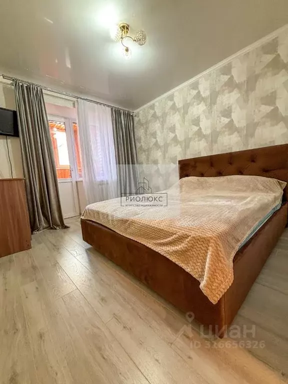1-к кв. Челябинская область, Магнитогорск просп. Ленина, 82 (47.0 м) - Фото 0