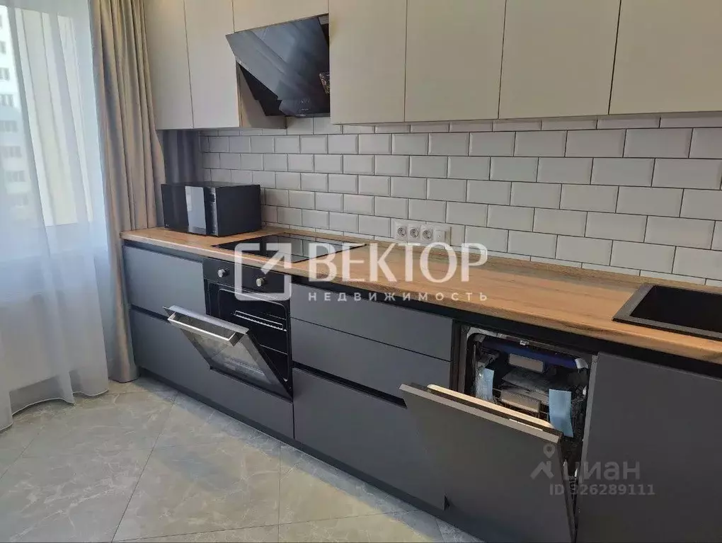 2-к кв. Ярославская область, Ярославль ул. Брагинская, 18к1 (55.4 м) - Фото 2