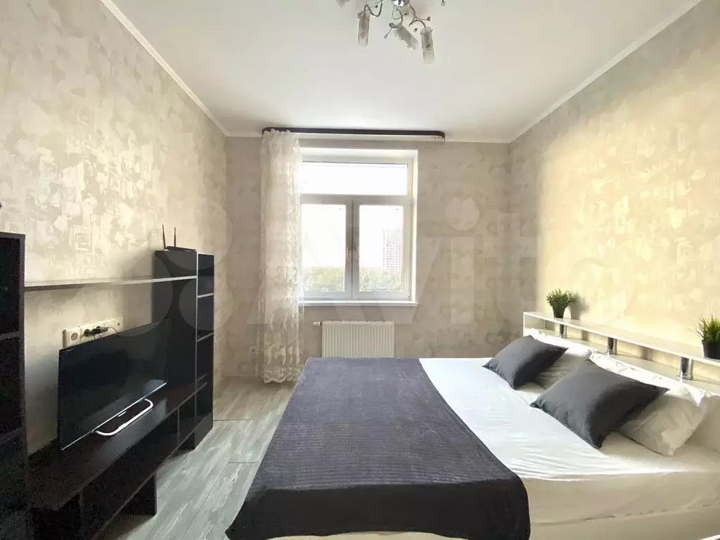 Комната 20 м в 2-к., 10/30 эт. - Фото 0